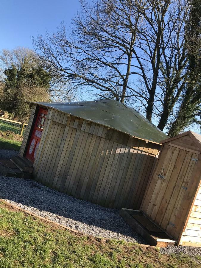 Mcclure Yurt At Carrigeen Glamping Kilkenny Exteriér fotografie